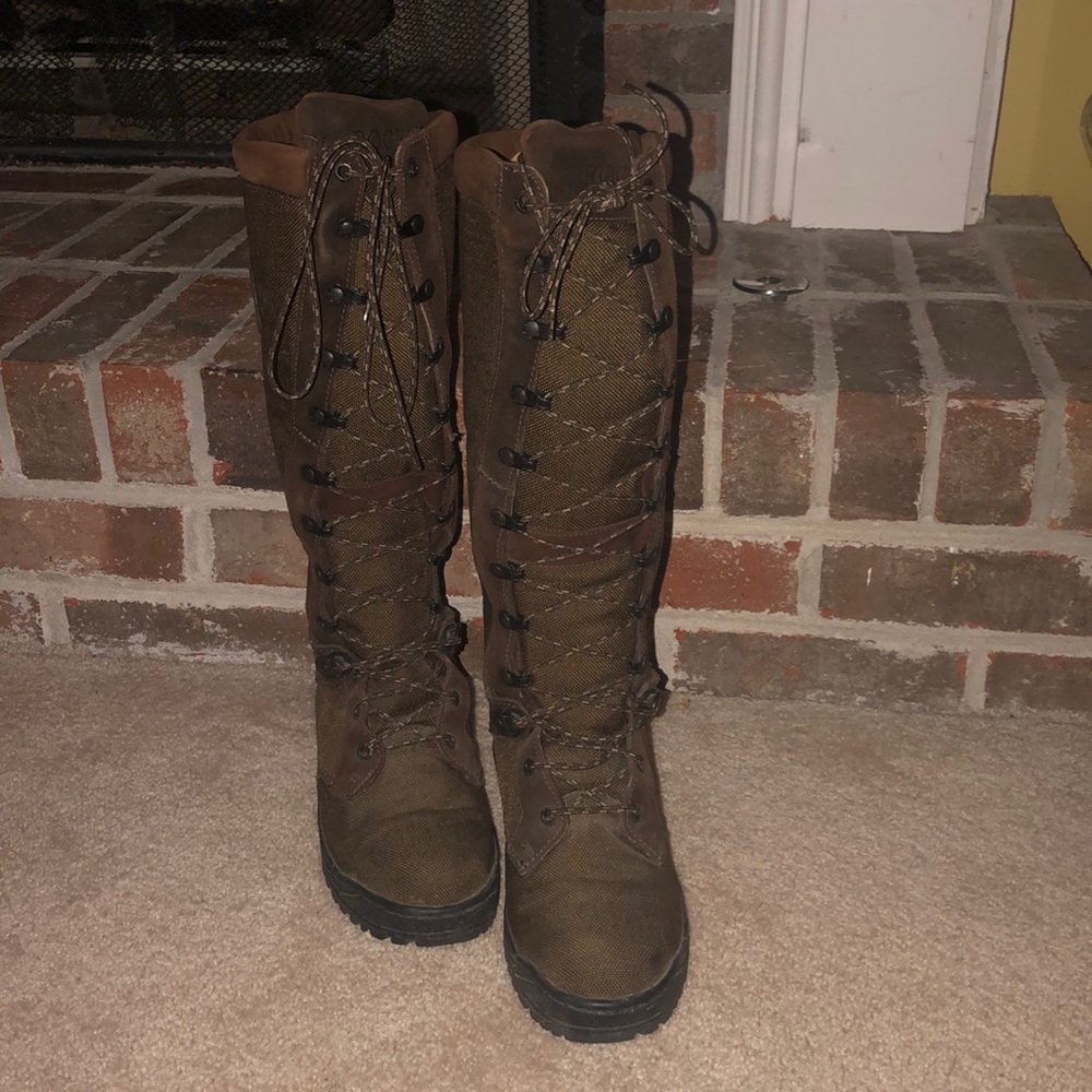 Waterproof Snakeproof Rocky hunting boot size 7.5W